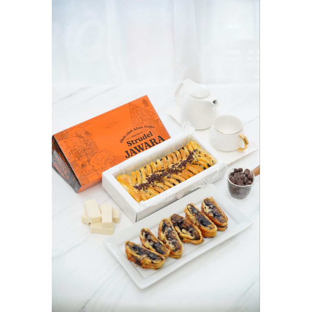 

Strudel Jawara Choco Cheese Banana