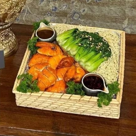 

Roast Chicken Noodles Parcel