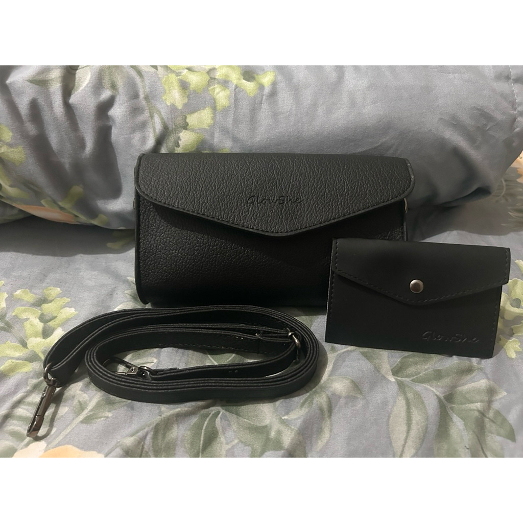GLOWSHE BAGS TAS SELEMPANG WANITA