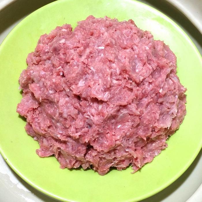 

Ayam giling+daging sapi+jeroan sapi+jeroan ayam+tulang ayam 500 gram