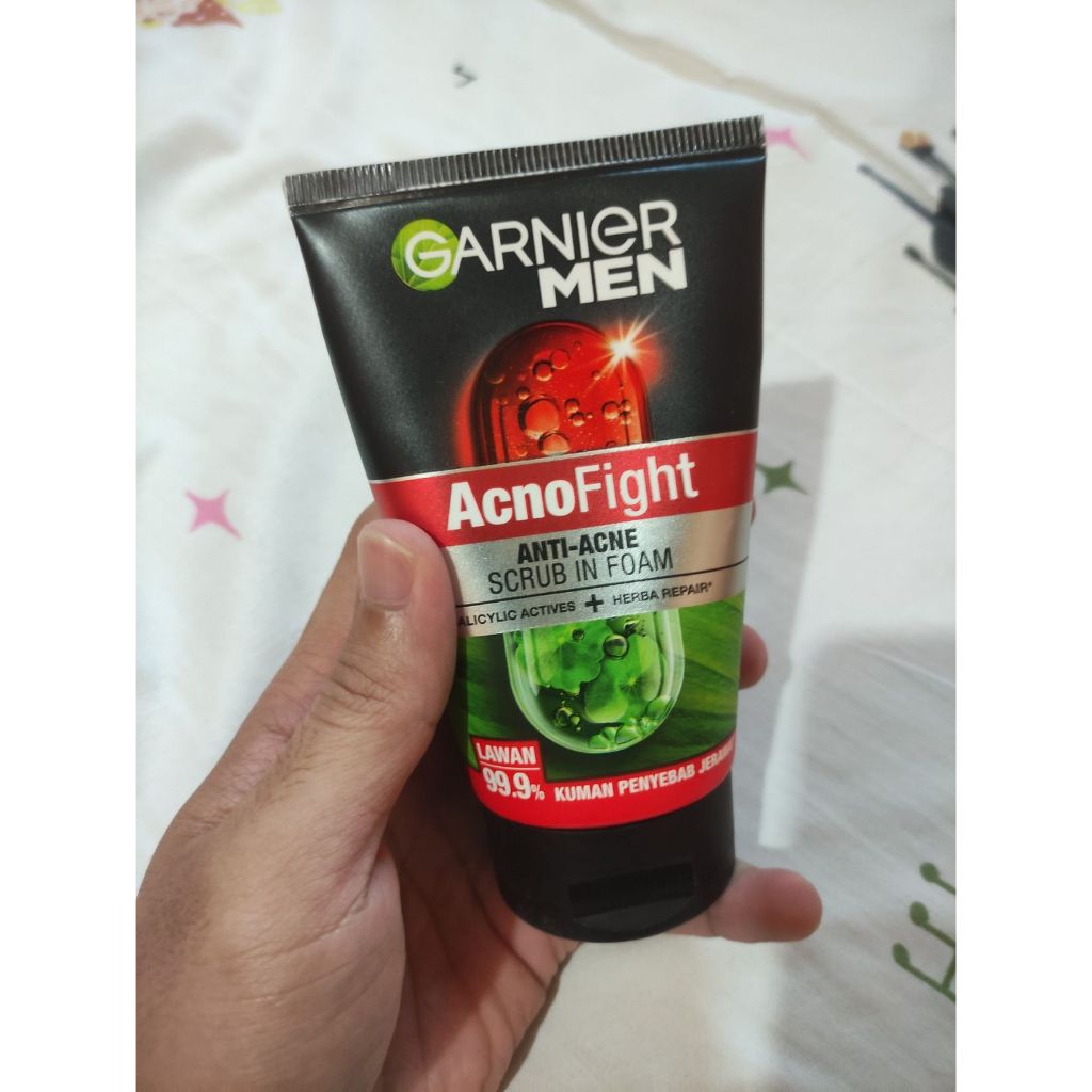 Facial wash garnier men acnofight 100ml facial wash anti acne