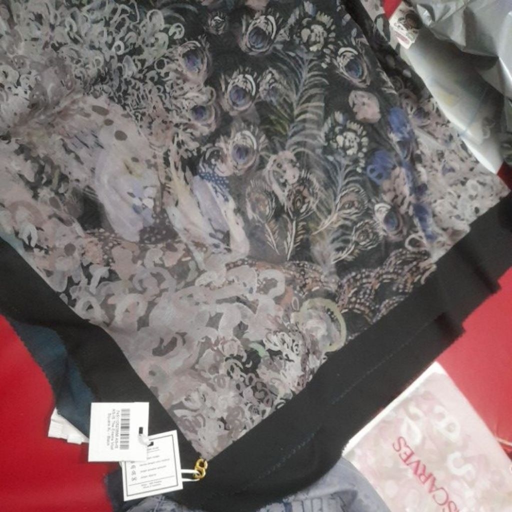 Buttonscarves As is XL NEW EDERA BLACK dan AZURE