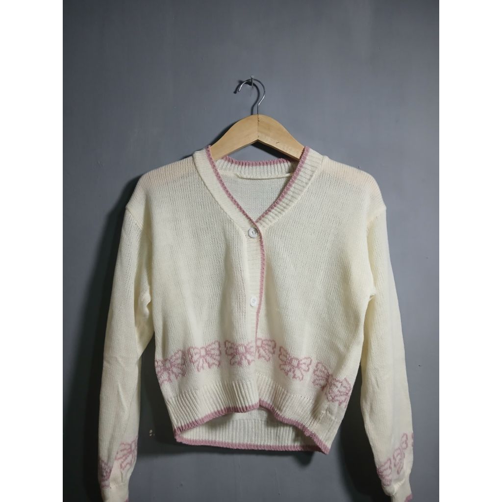 cardigan rajut halus