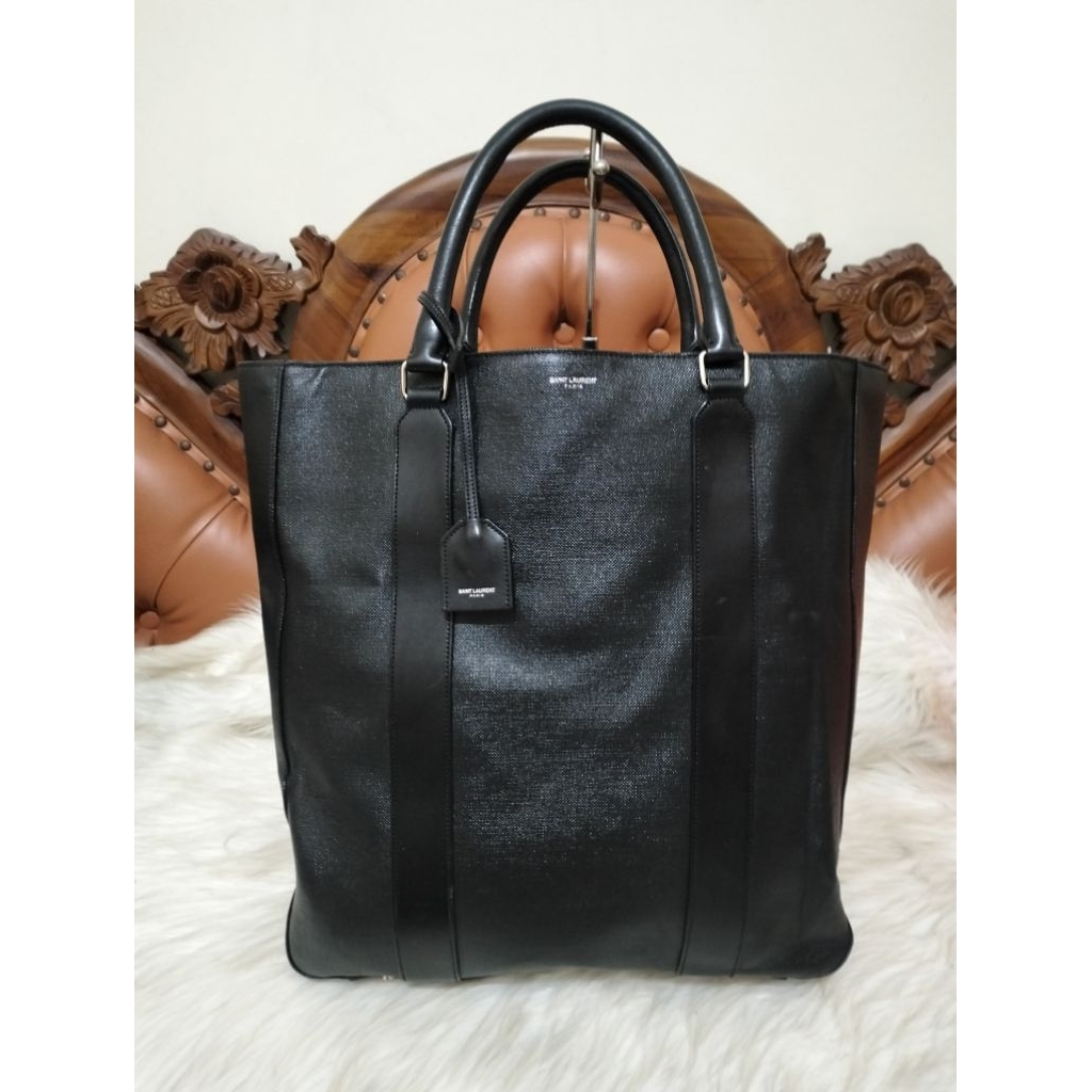 Y'SAINT LAURENT  Black Leather Tote Bag