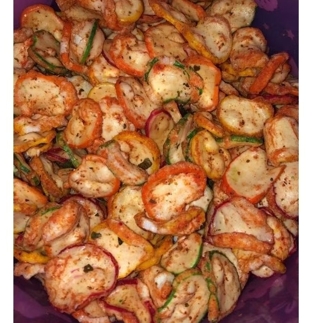 

Kerupuk seblak pedas / Kerupuk seblak pedas daun jeruk 500g