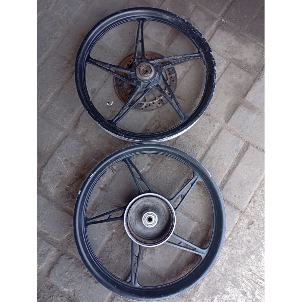 velek velg Yamaha Jupiter mx old, vega r new, Jupiter burhan original Copotan