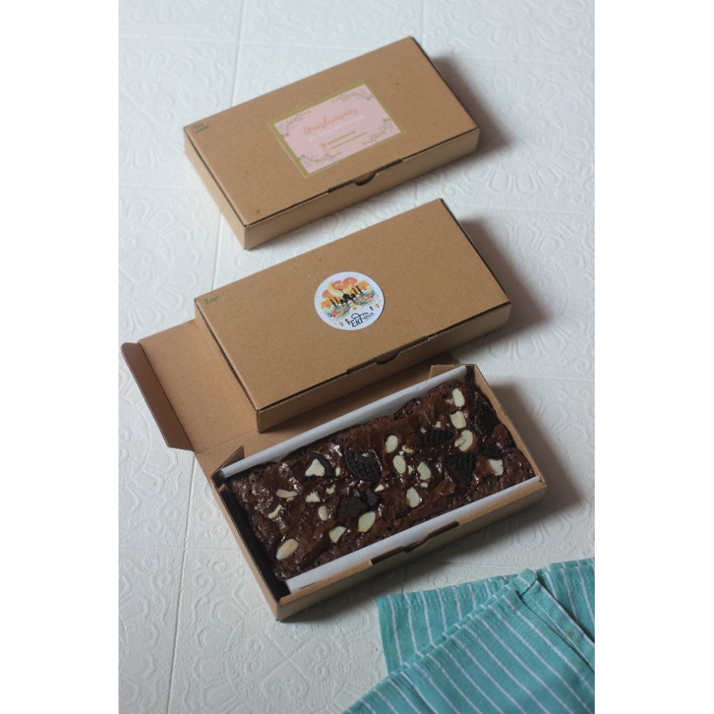 

FUDGE BROWNIES BIY 2 GET 3