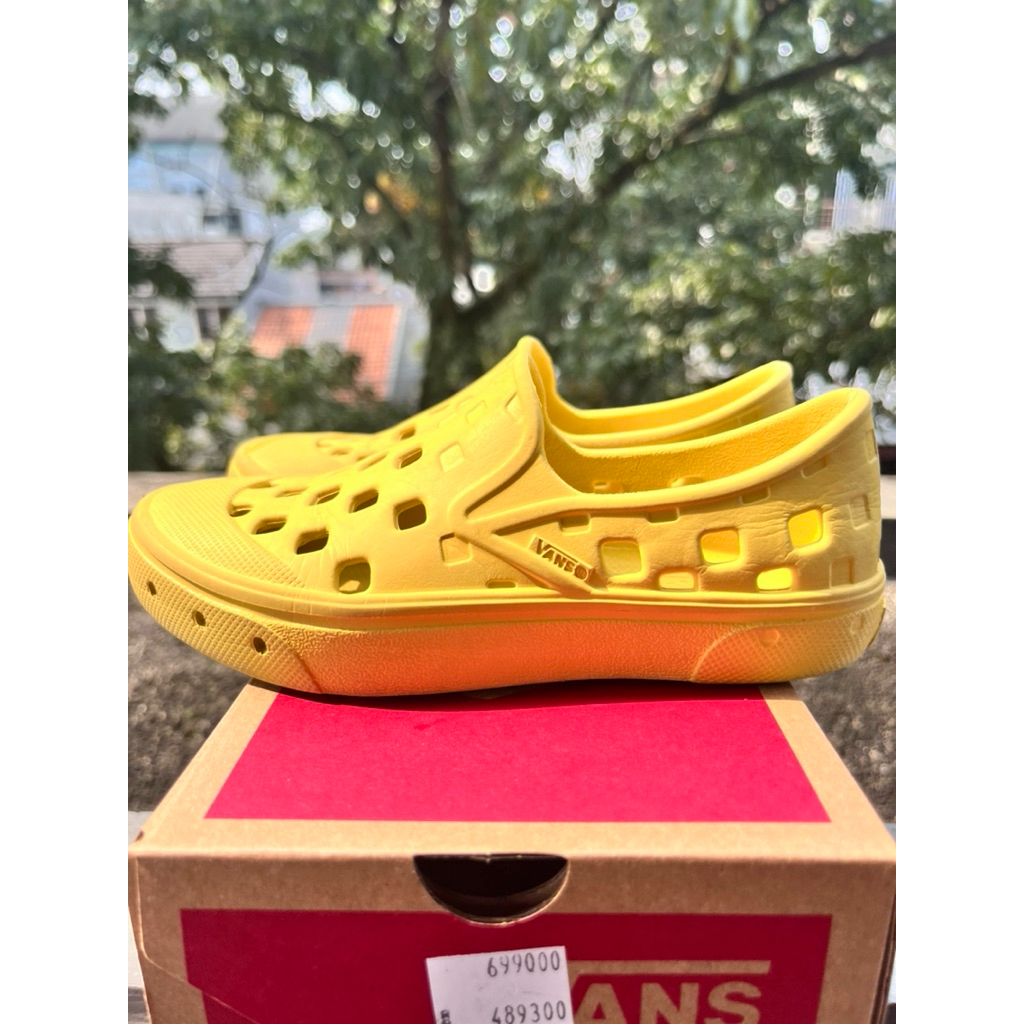 preloved shoes kids vans original