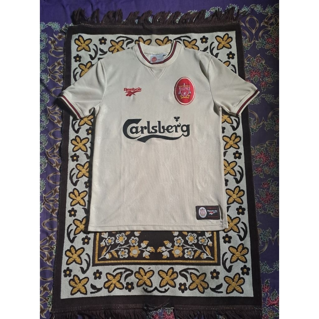Liverpool away 1996 size S