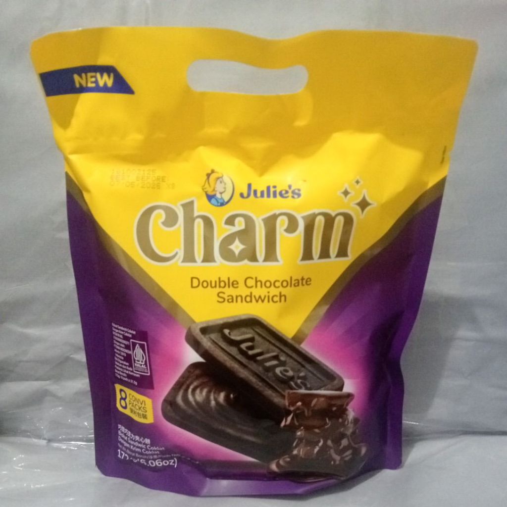 

Julie's Charm Double Chocolate Sandwich 172g