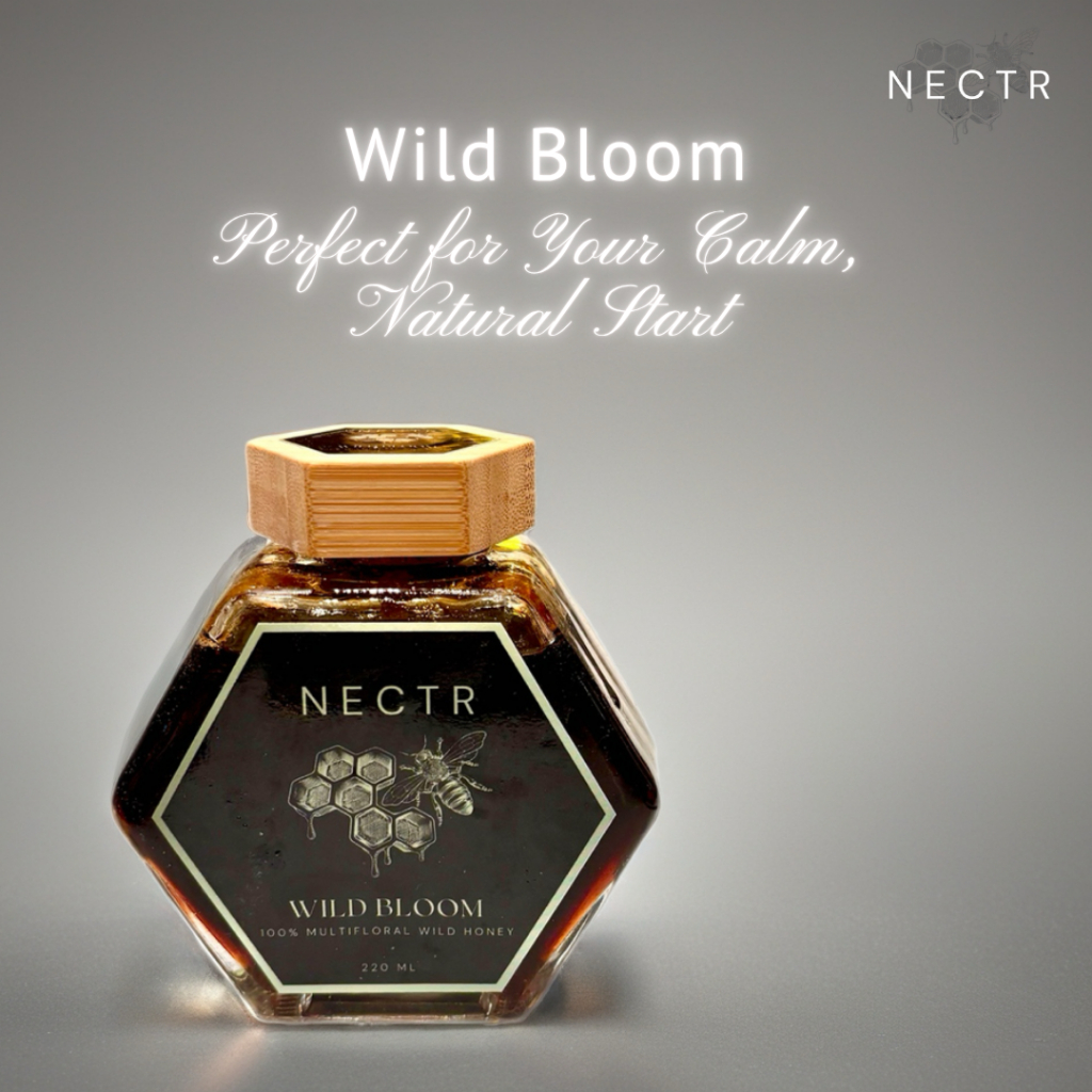 

NECTR Wild Bloom 380ml – Madu Apis Mellifera Murni 100% | Rasa Floral Ringan, Kaya Manfaat