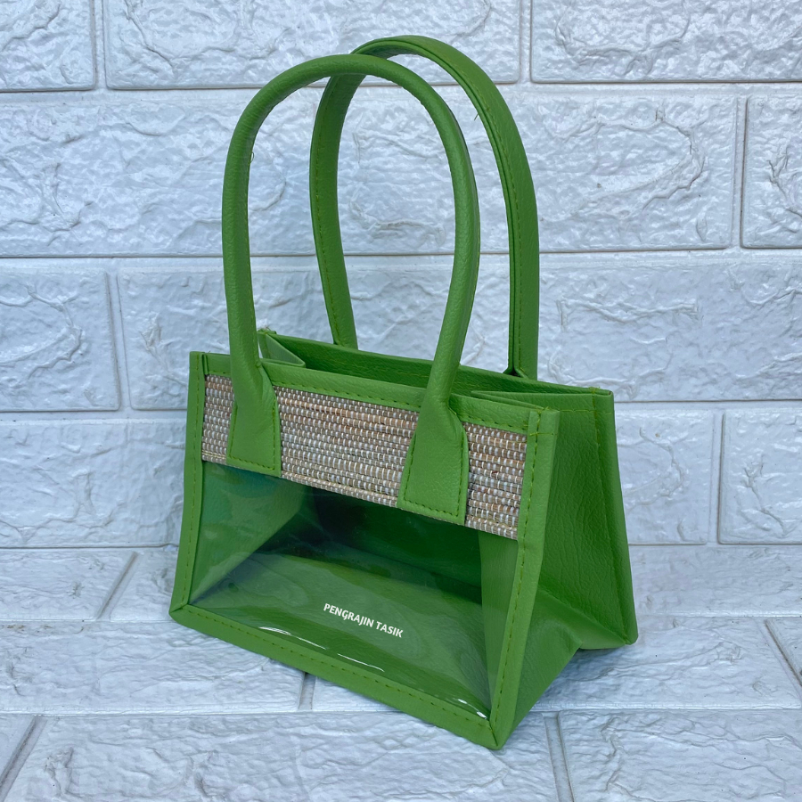 

Tas Hampers (Hijau) Untuk 2 Toples Silinder Tas Parcel Mendong Mika