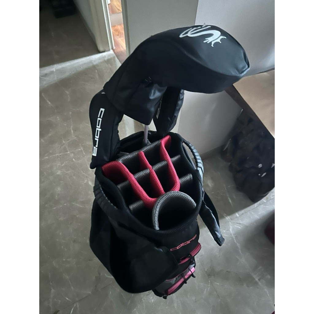 COBRA LADIES SET GOLF (Driver, Wood, Rescue, Putter)
