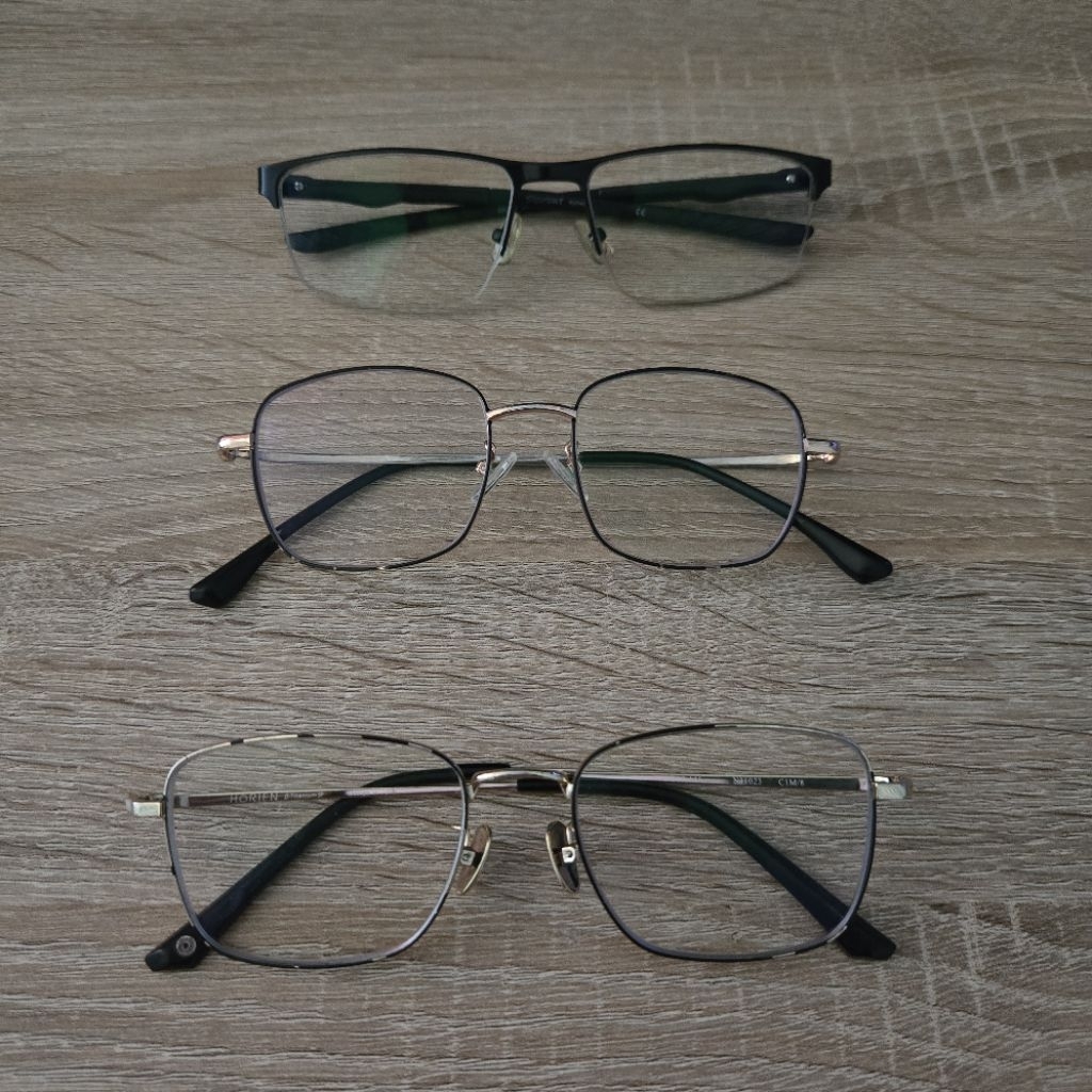 Frame Kacamata Bekas