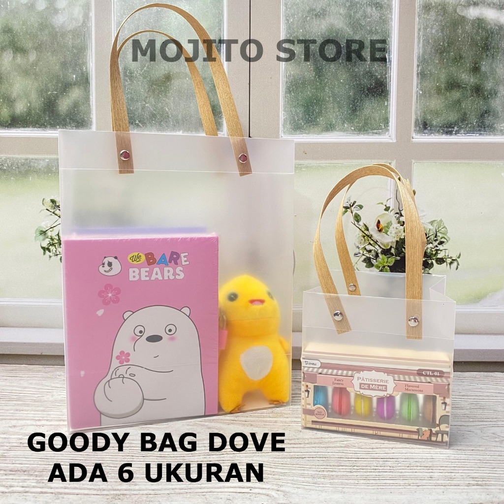 

GOODY BAG DOVE DOFF TRANSPARAN GAGANG KAYU GOODIE HAMPERS BINGKISAN SOUVENIR IDUL FITRI LEBARAN