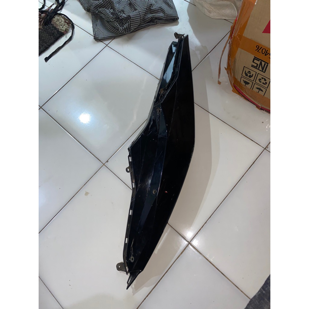 body belakang kanan kiri mx king original bekas