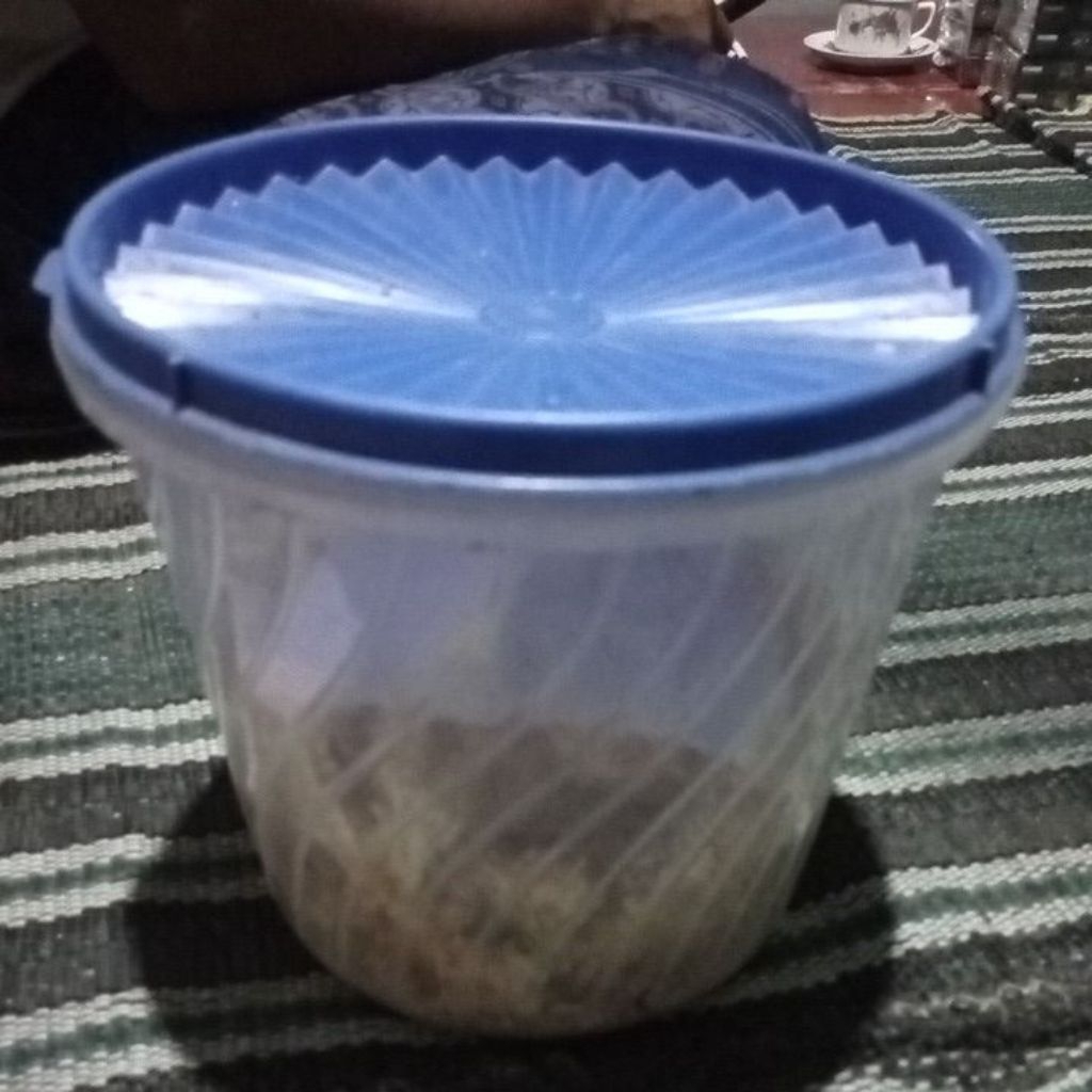 

Rengginang Lorjuk Khas Madura Kemasan Toples