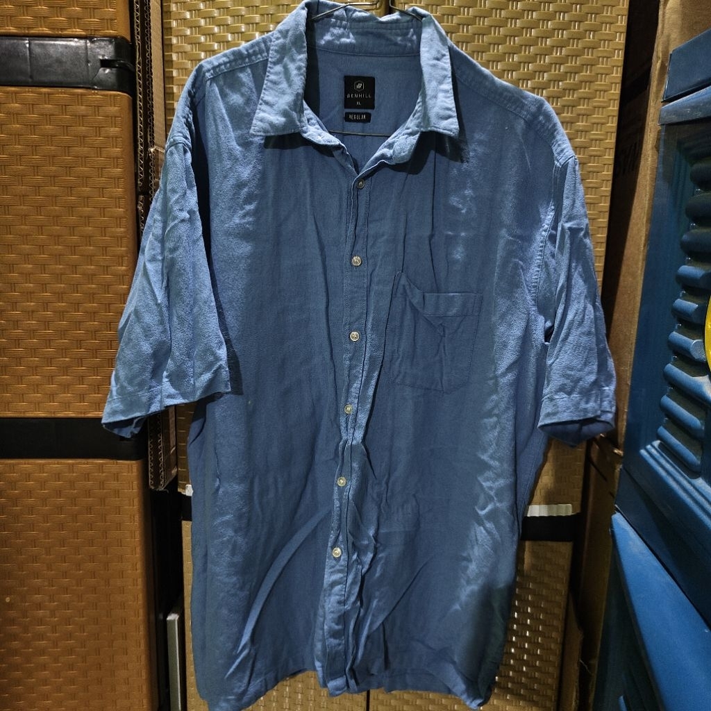 Preloved Kemeja Benhill Original Pria Laki Laki Polos Atasan Cowok Bekas Murah (Jember)