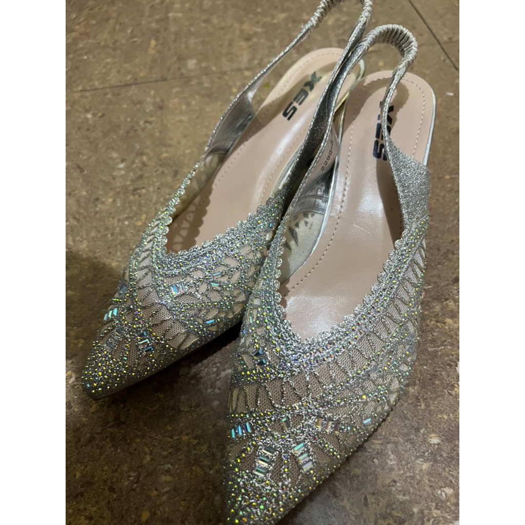 preloved sepatu wanita