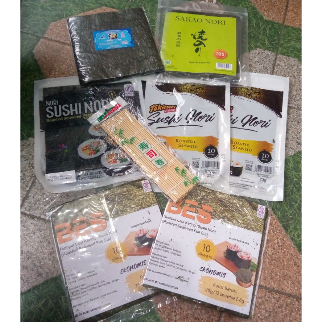 

Paket Sushi nori isi 20 Lembar + bambu halal murah dry seaweed