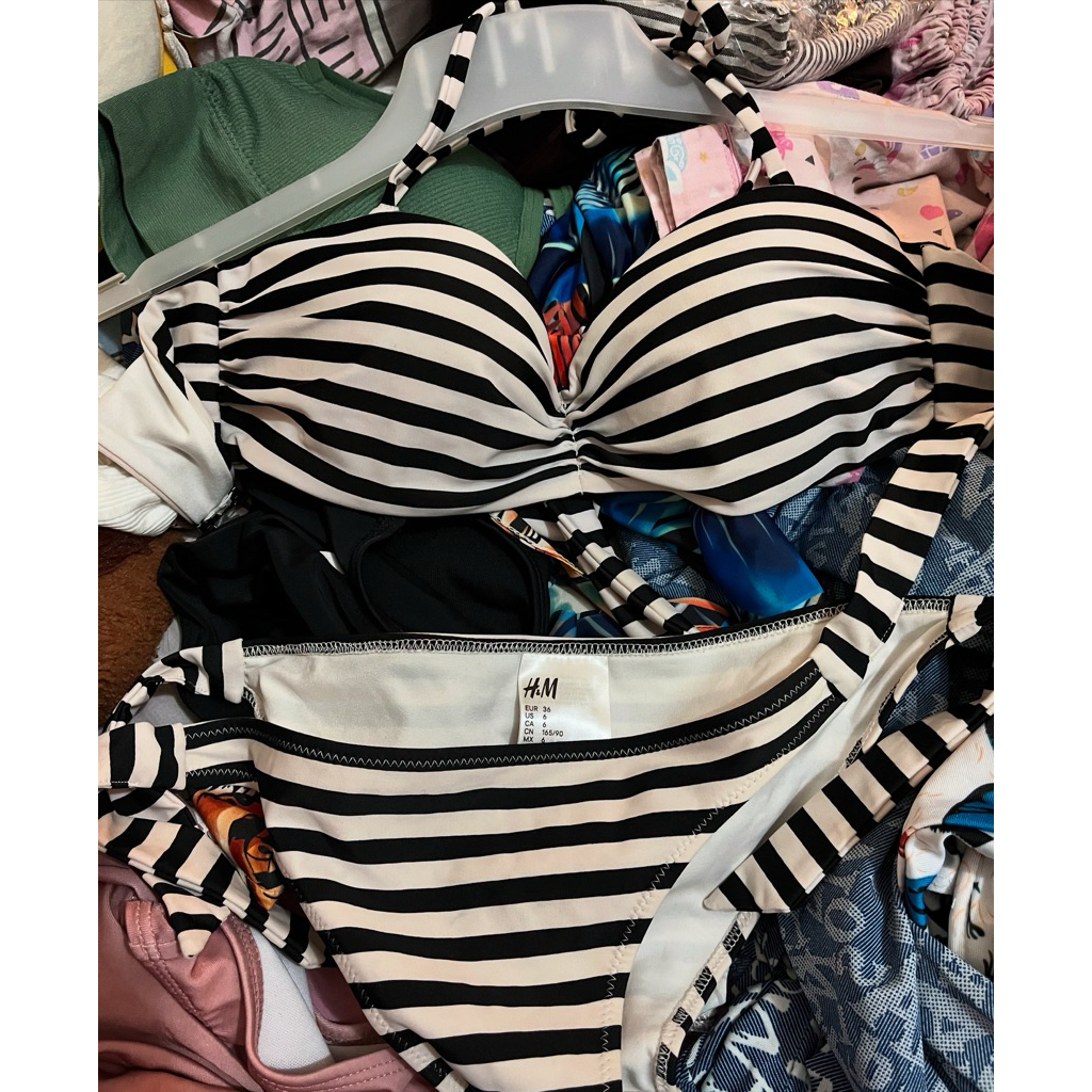 preloved bikini one set