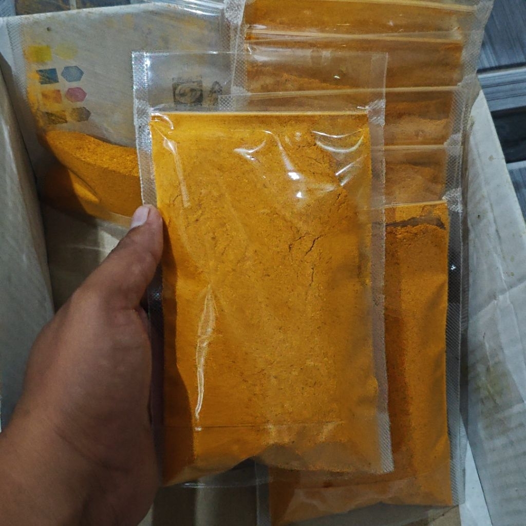 

Kunyit Emas Bubuk Premium Organik: Rempah Sehat Penuh Khasiat Alami