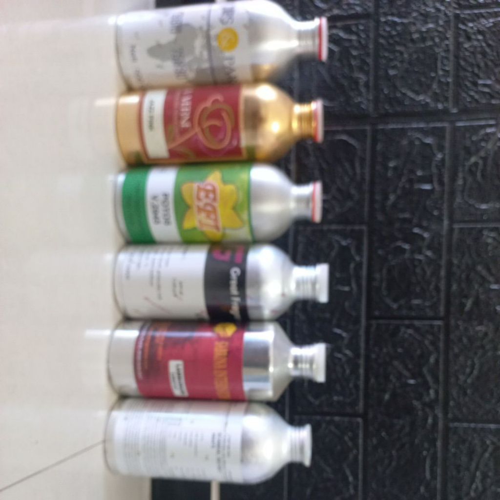 Botol/kaleng bekas parfum 500ml RANDOM