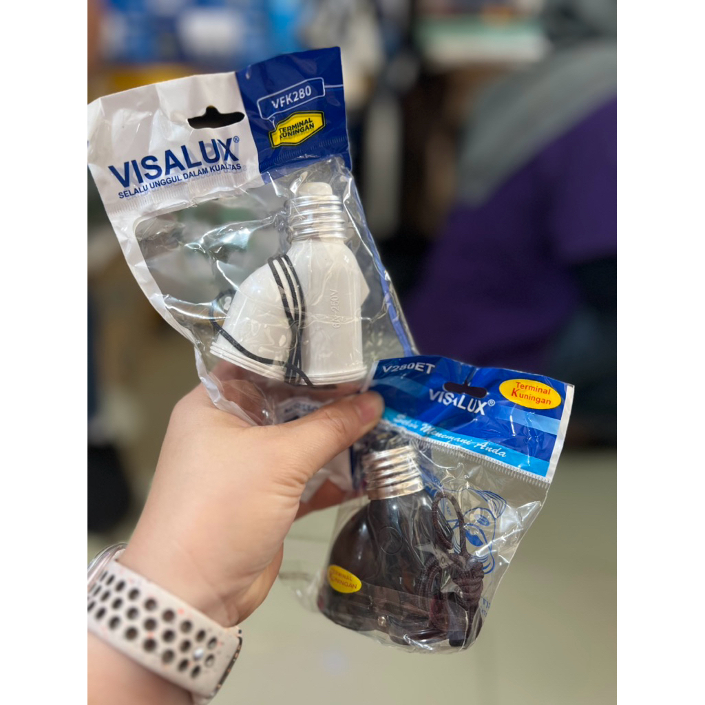 FITTING TARIK/Fitting lampu tarik/Fitting Double tarik visalux