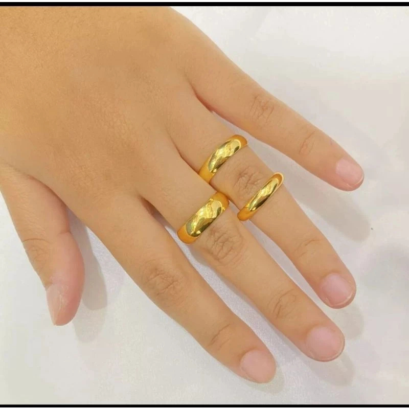 Cincin Polos MEWAH Wanita Gold Fhasion Perhiasan / Cincin Polos Wanita