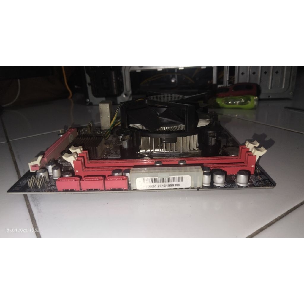 mobo h55m plus proci i5 750