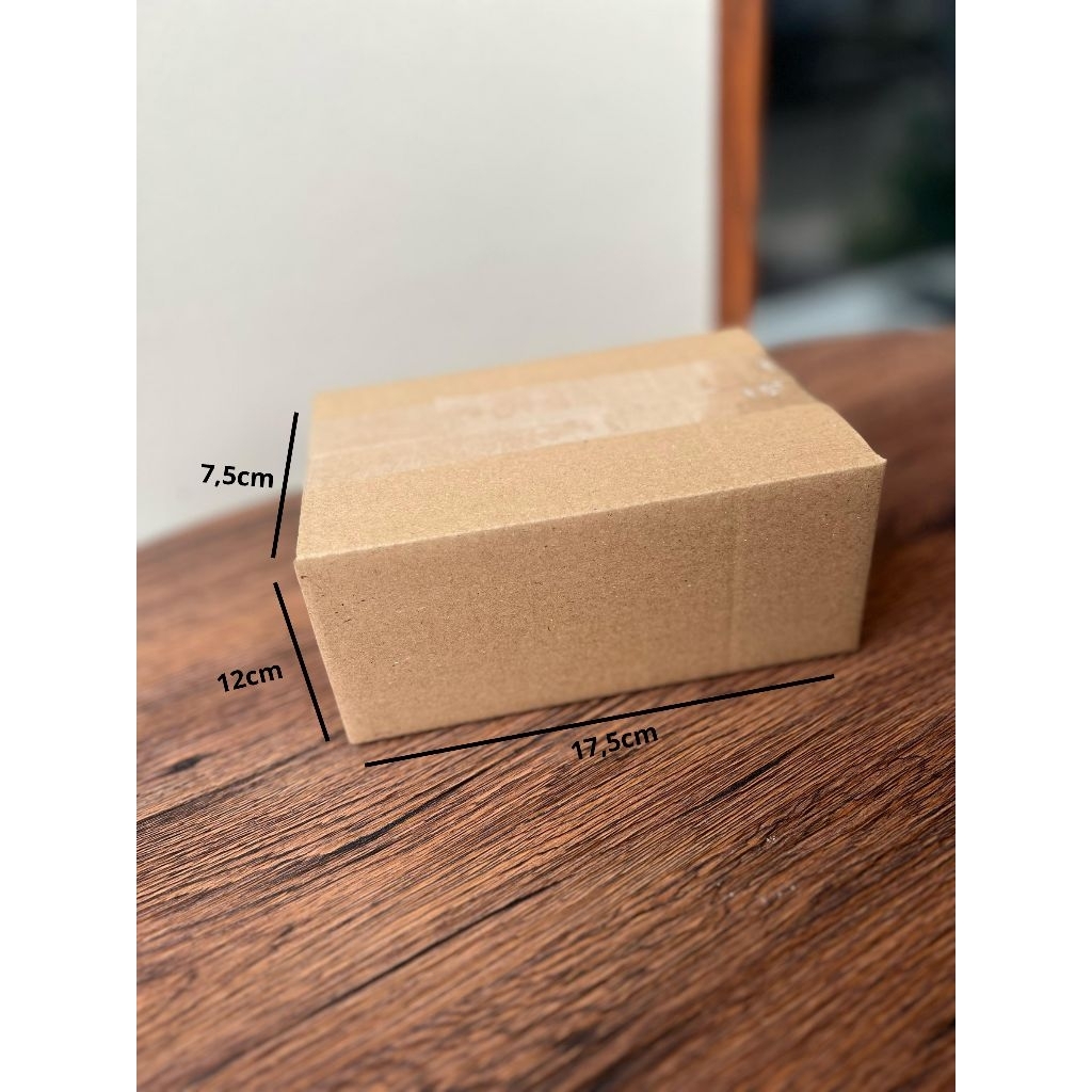 

Karton Box Ukuran 17,5x12x7,5cm Kardus Packaging