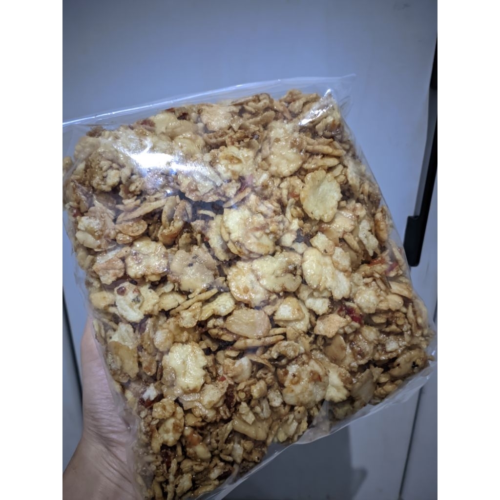 

EMPING MELINJO PEDAS MANIS MURAH . EMPING MELINJO MURAH. EMPING MEDEM 500gr