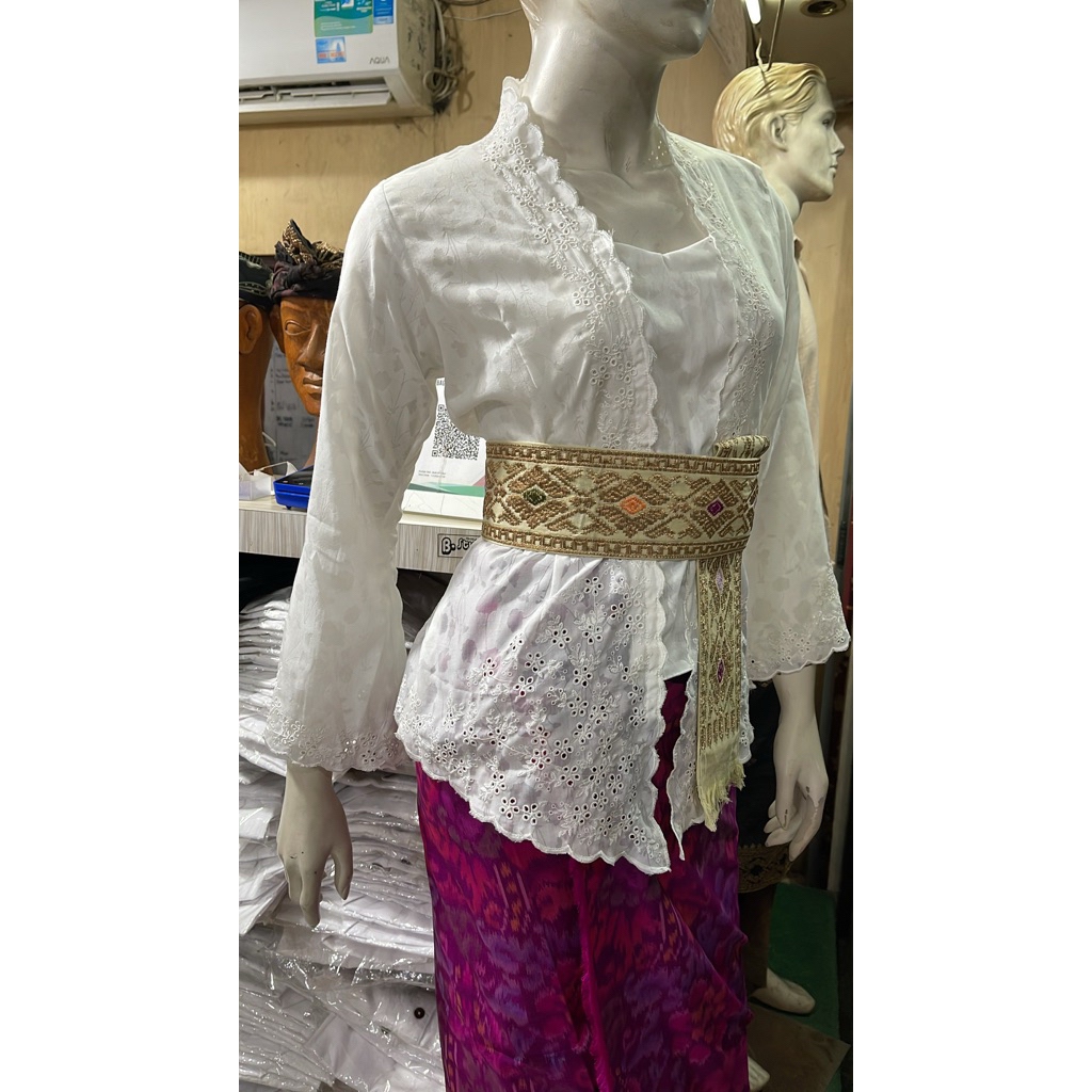 kebaya bordir katun