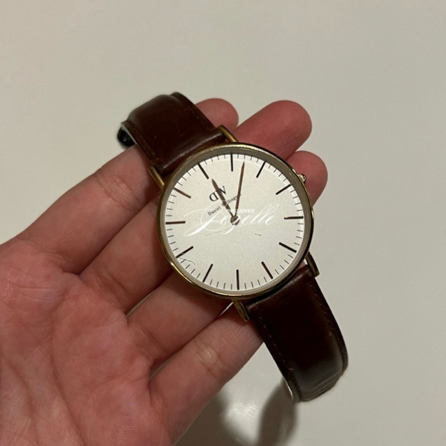 [PRELOVED PRIBADI] DANIEL WELLINGTON CLASSIC WATCH 100% ORIGINAL