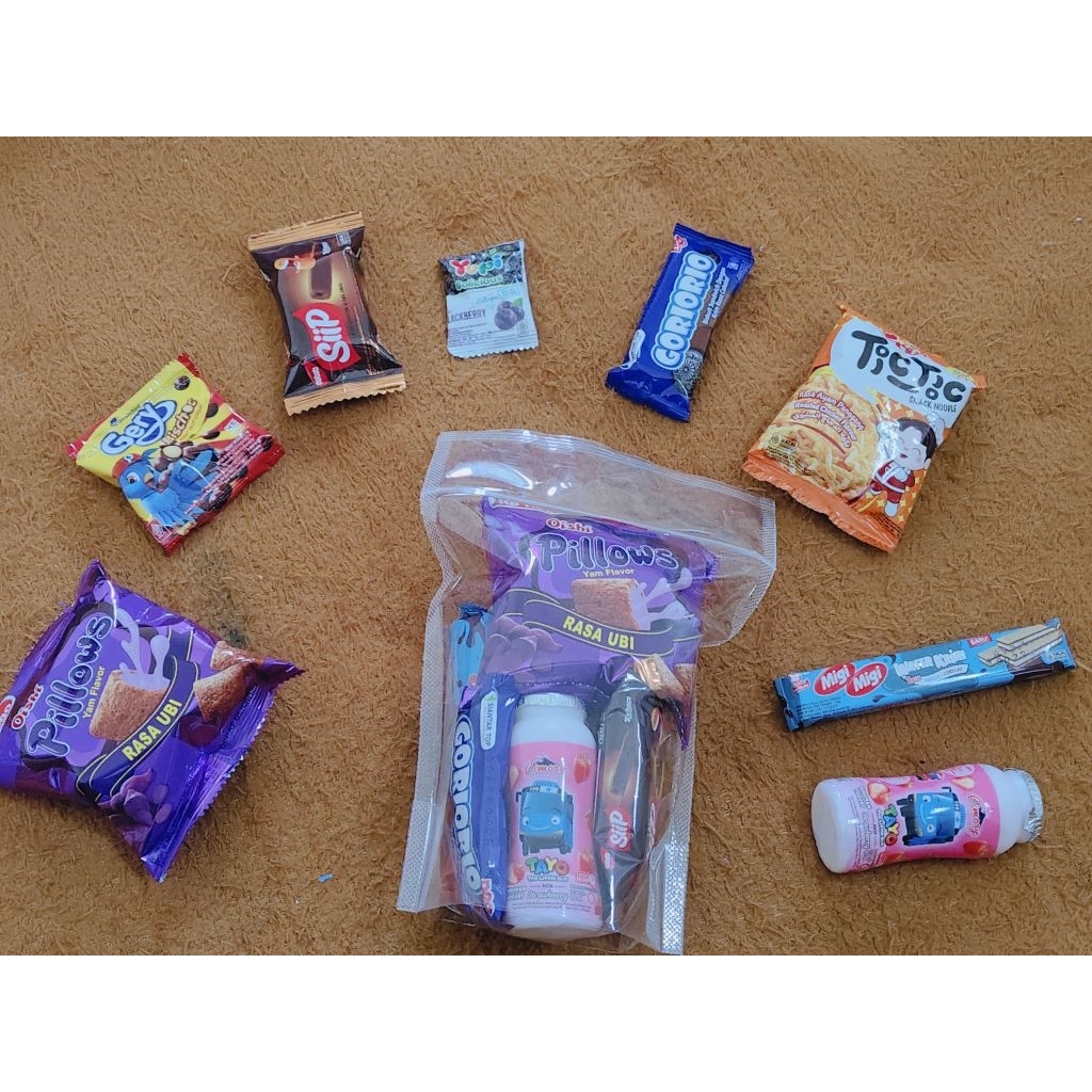 

Mini Gift Snack - snack standing pouch mini hampers lebaran/ulang tahun/wisuda/sempro