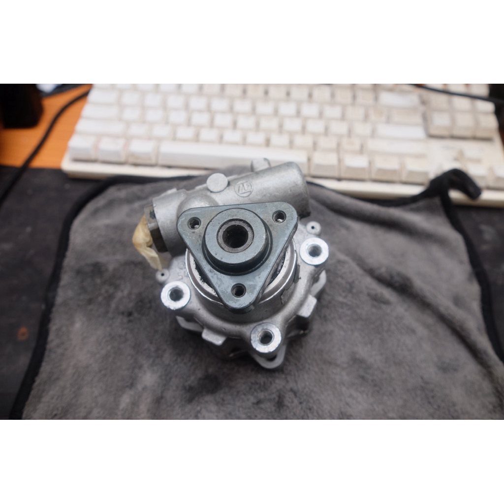 Power Steering Pump BMW E36 M52