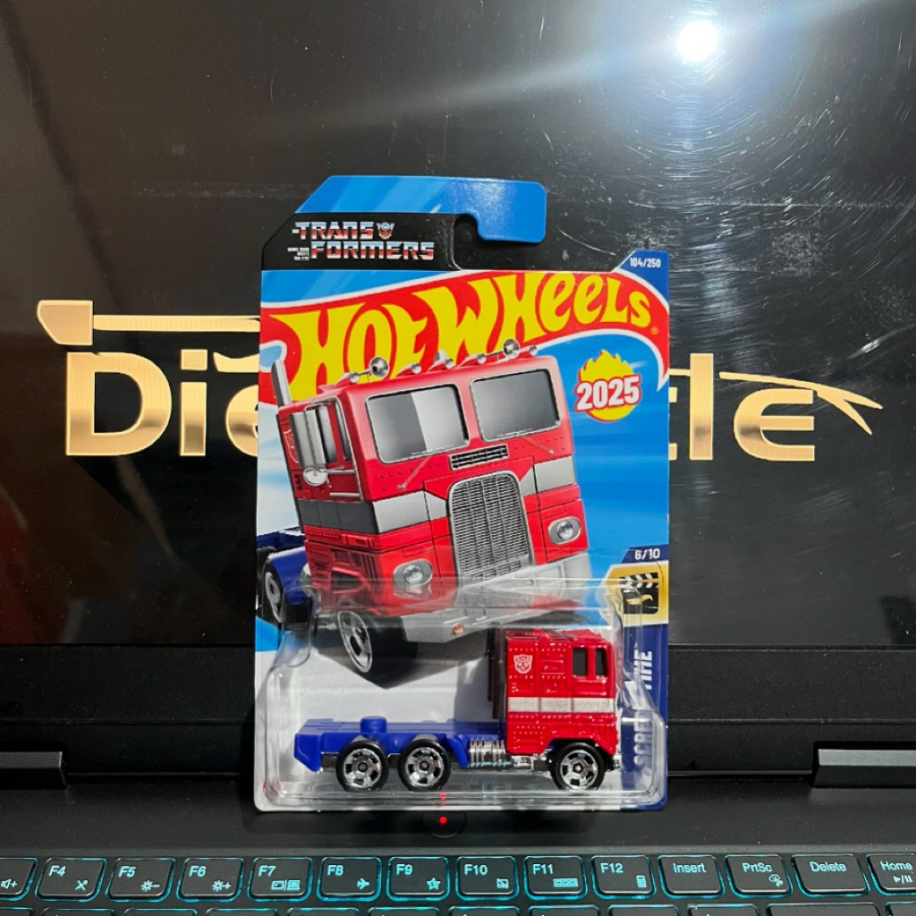 Hotwheels Optimus Prime