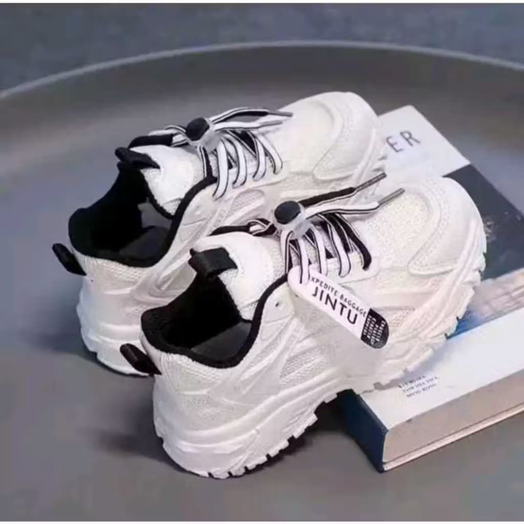 Sepatu Wanita Anak sneaker ala korean style