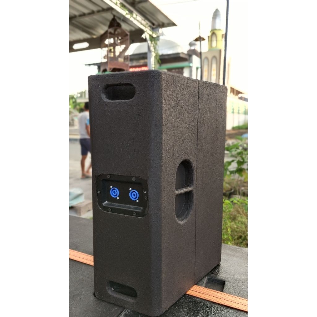 Box T24 8" finishing + rudal