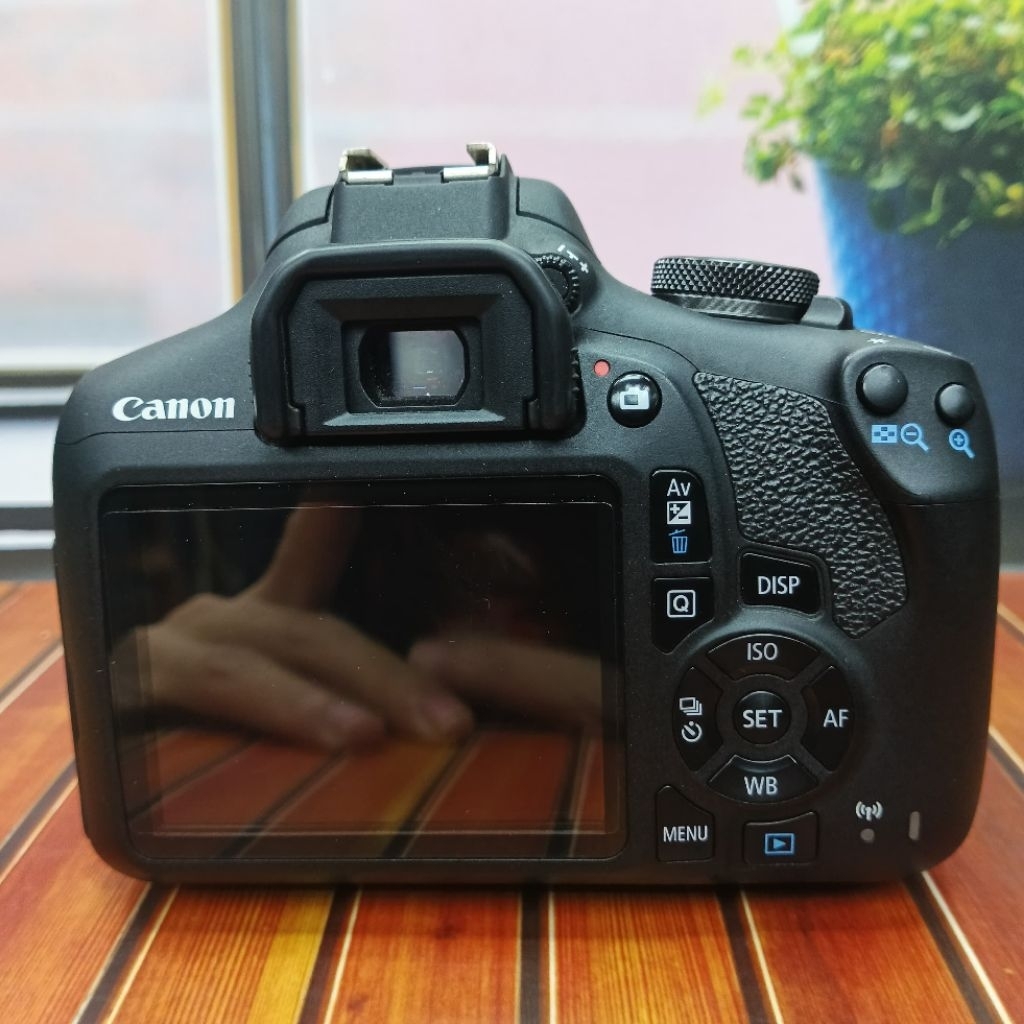 kamera dslr canon 1500d 18-55mm