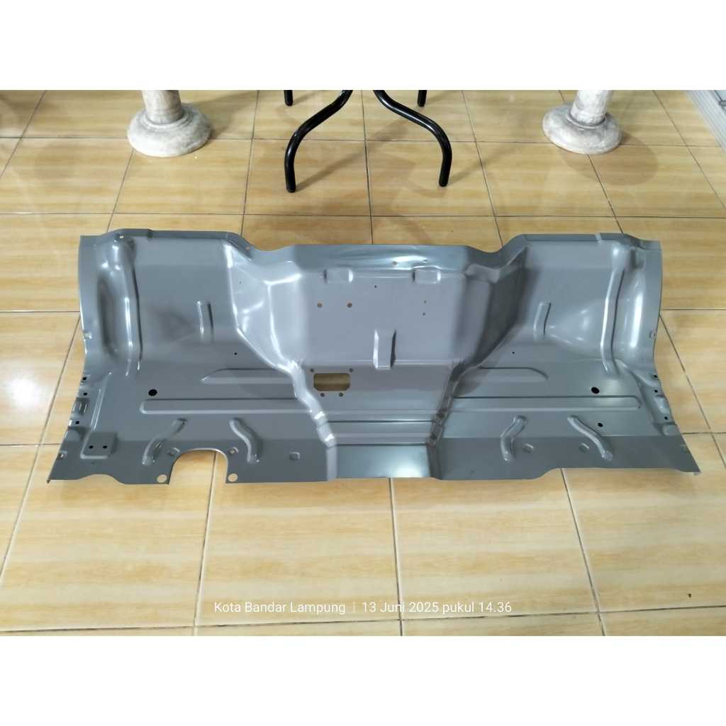 LANTAI KABIN ELF MACAN NKR NHR ORIGINAL