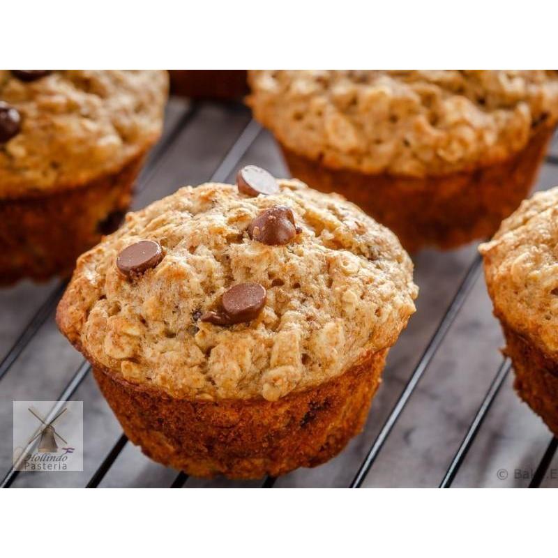 

Delicious Oatmeal Muffins Bursting with Choco Chip pack of 5 muffins