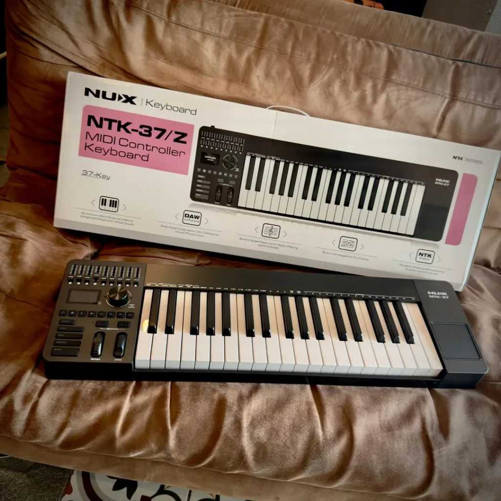 NUX NTK-37 MIDI KEYBOARD CONTROLLER