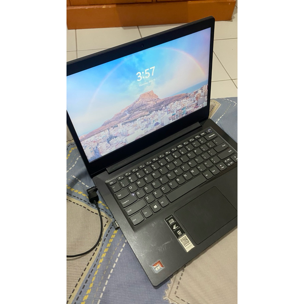 LAPTOP LENOVO IDEAPAD S145