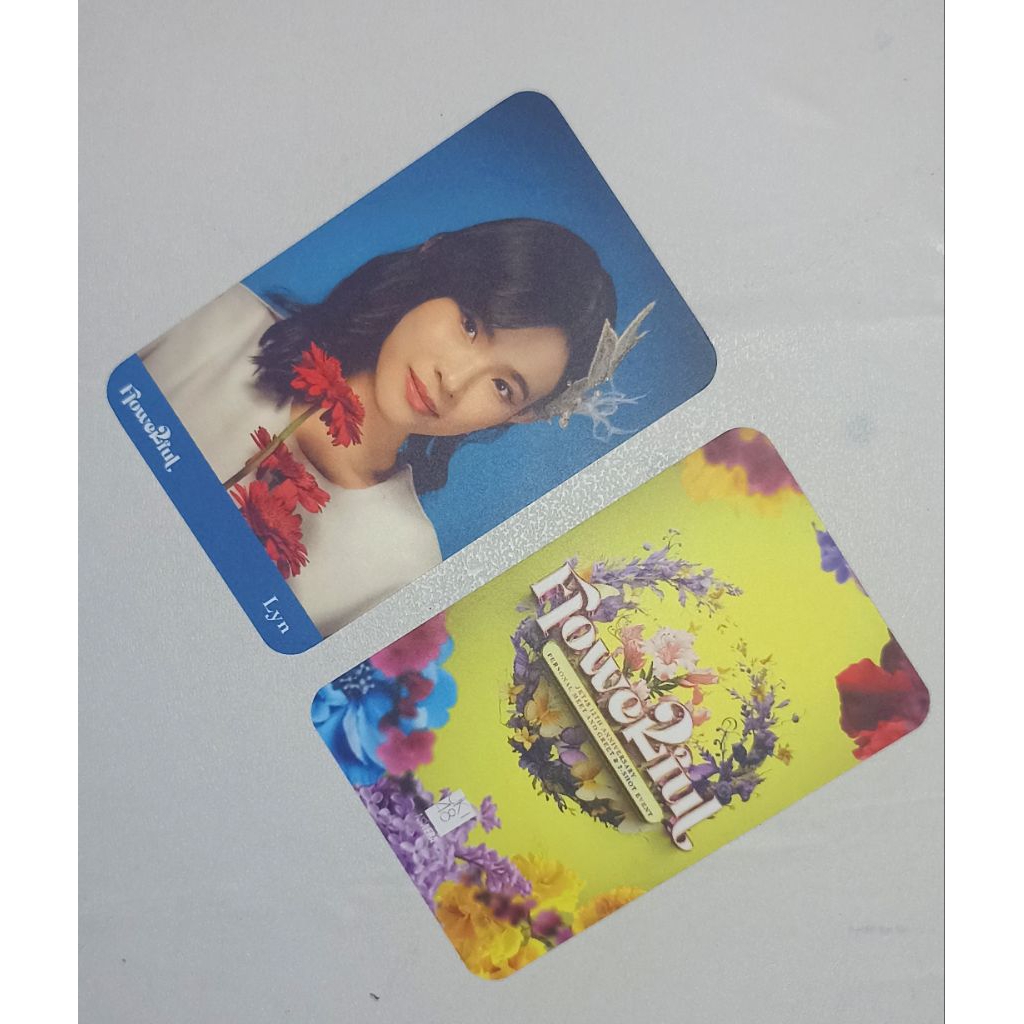 Photocard Jesslyn Elly (Lyn) JKT48 _ Flowerfull (Official)
