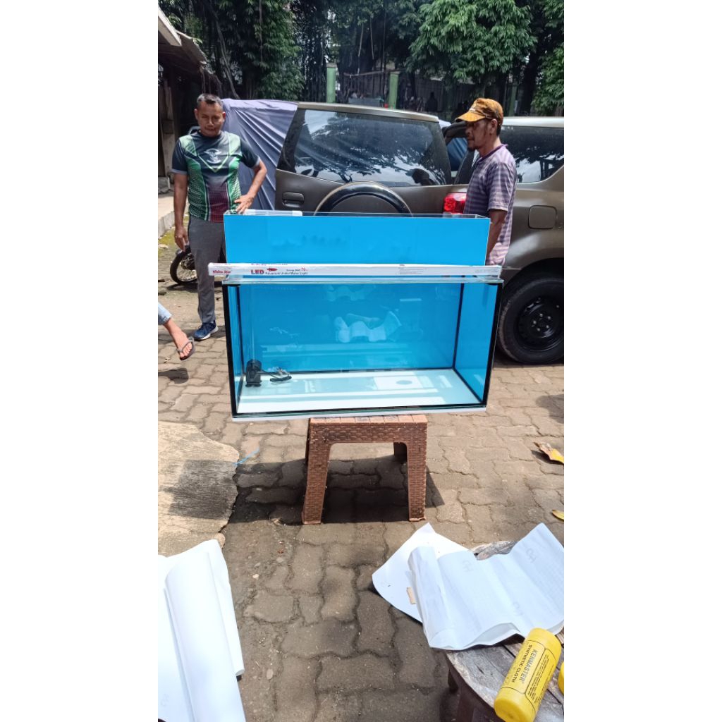Aquarium kaca 120 40 40  8 mili plus skotlet, top filter dan lampu