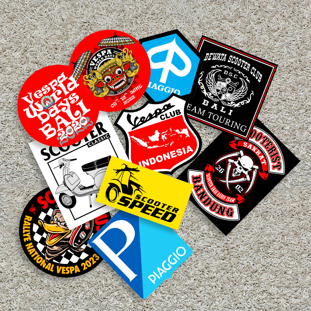 Stiker Vespa World Days 2022 Stiker Vinyl Club Vespa