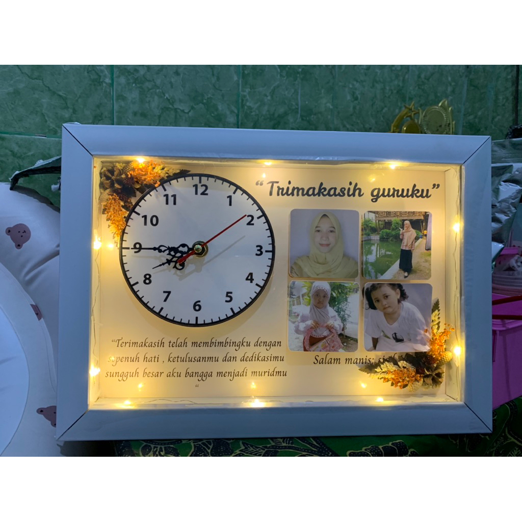 kado 3D + jam kado unik/ hadiah lucu / kenang - kenangan