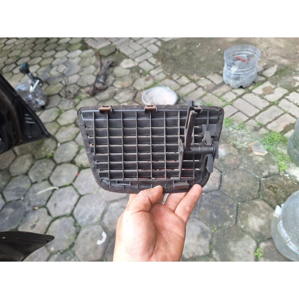 kisi AC tengah atas civic genio estilo