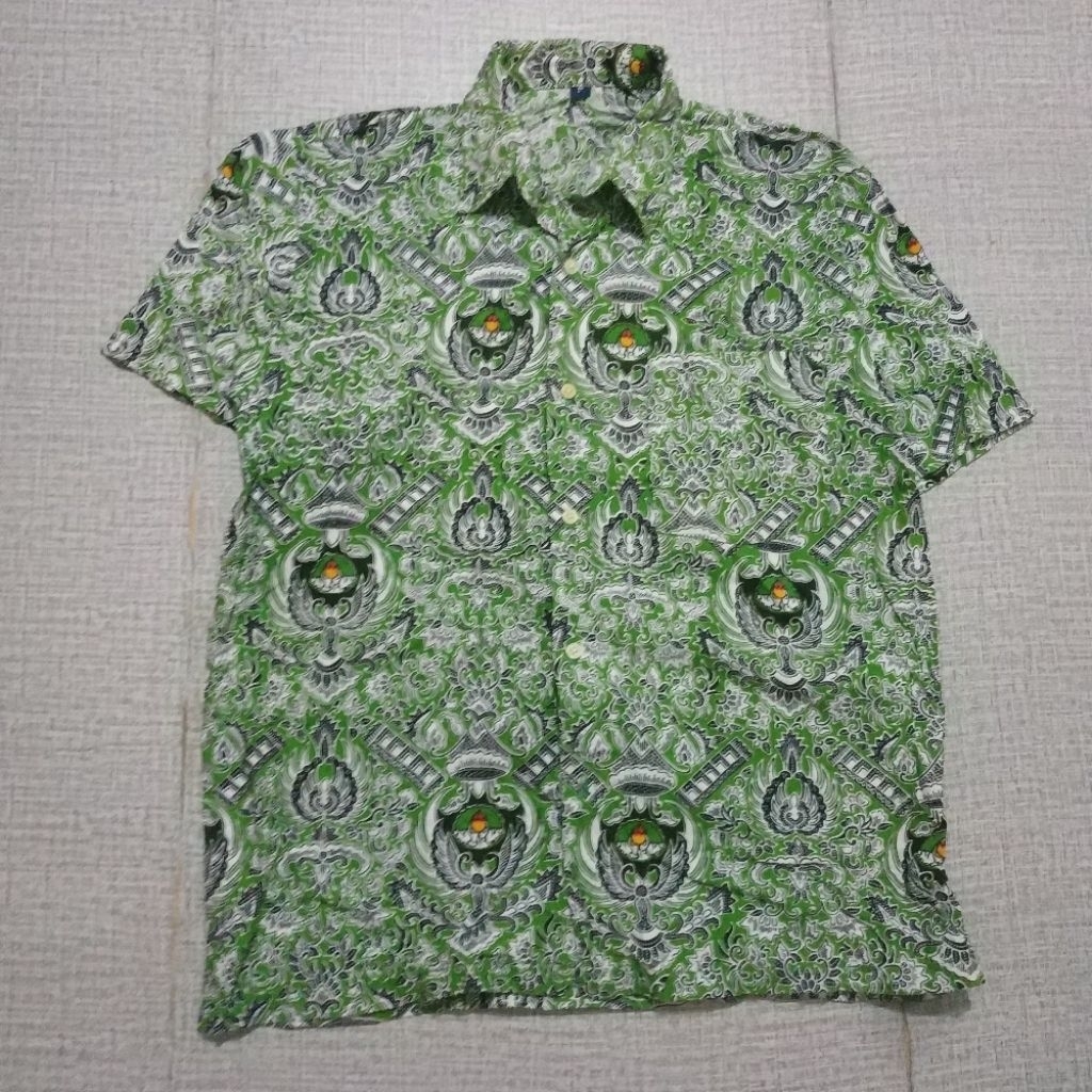 Preloved batik sekolah/kc63